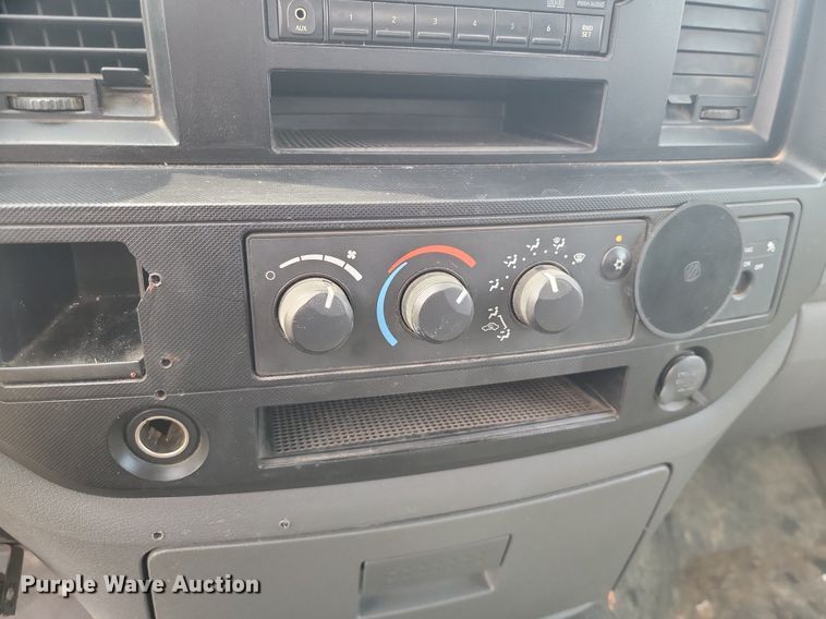 image for item JE9522 2006 Dodge Ram 2500  pickup truck