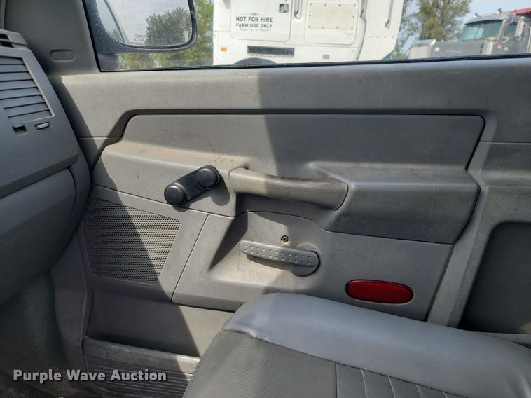 image for item JE9522 2006 Dodge Ram 2500  pickup truck