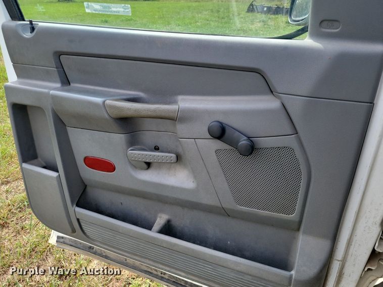 image for item JE9522 2006 Dodge Ram 2500  pickup truck