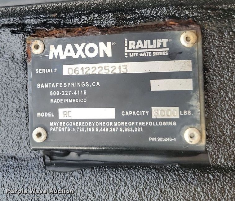 image for item JE9524 2015 Hino 338  box truck