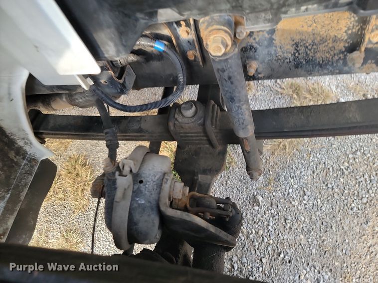 image for item JE9524 2015 Hino 338  box truck