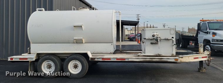 image for item JE9525 1984 DHW  equipment trailer with oil filtration system