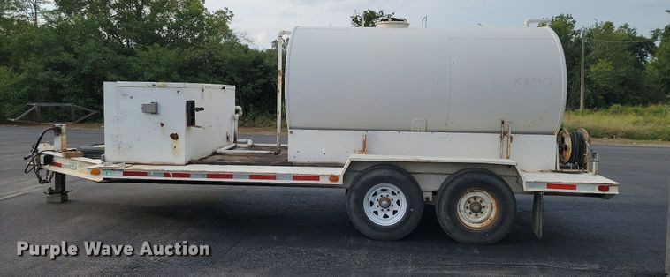 image for item JE9525 1984 DHW  equipment trailer with oil filtration system