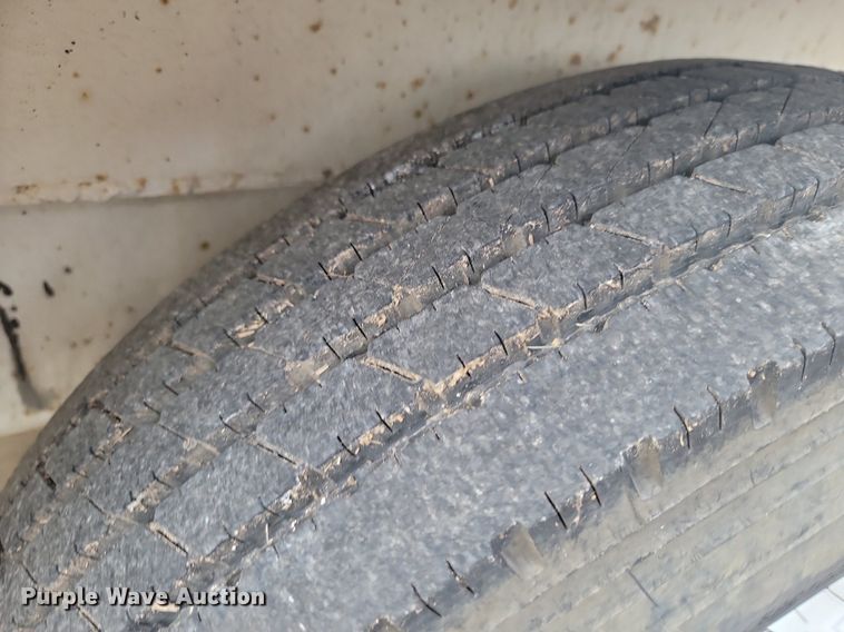 image for item JE9525 1984 DHW  equipment trailer with oil filtration system