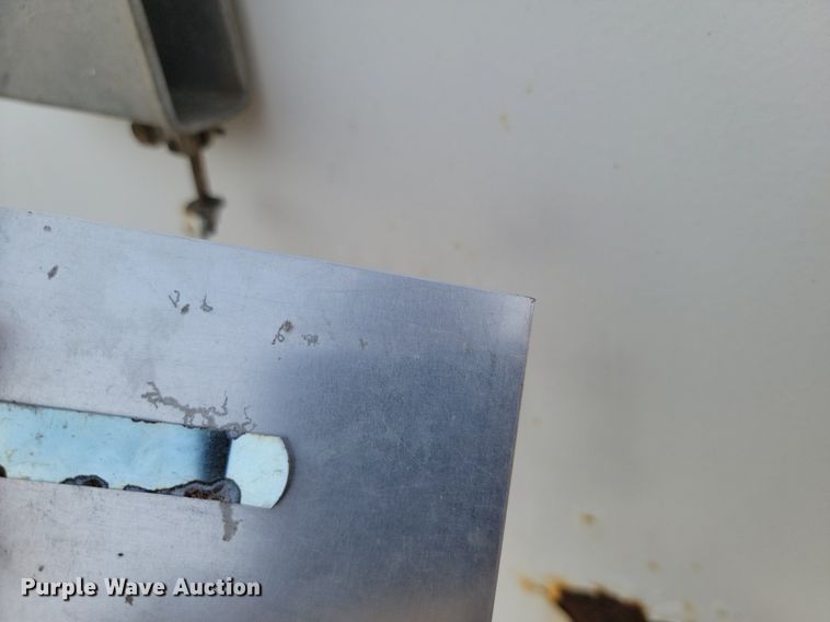 image for item JE9525 1984 DHW  equipment trailer with oil filtration system