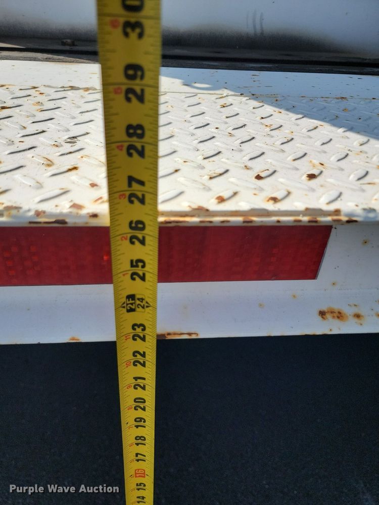 image for item JE9525 1984 DHW  equipment trailer with oil filtration system