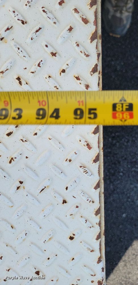 image for item JE9525 1984 DHW  equipment trailer with oil filtration system