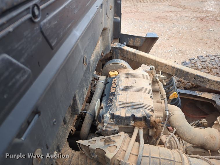 image for item KB9370 2016 Bobcat 3400XL utility vehicle