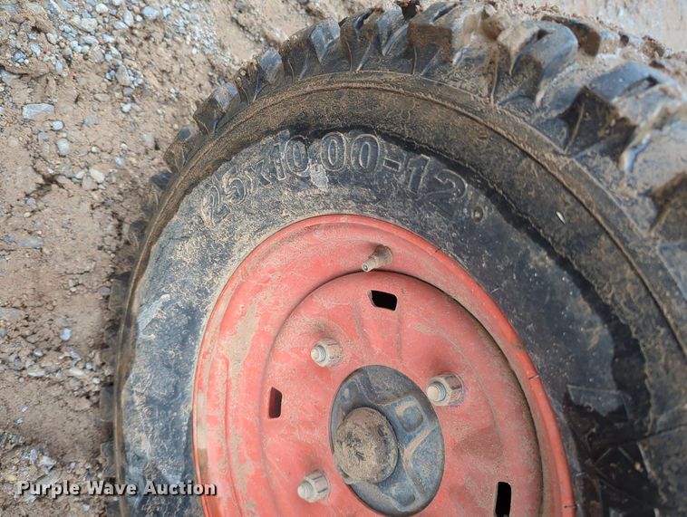 image for item KB9370 2016 Bobcat 3400XL utility vehicle