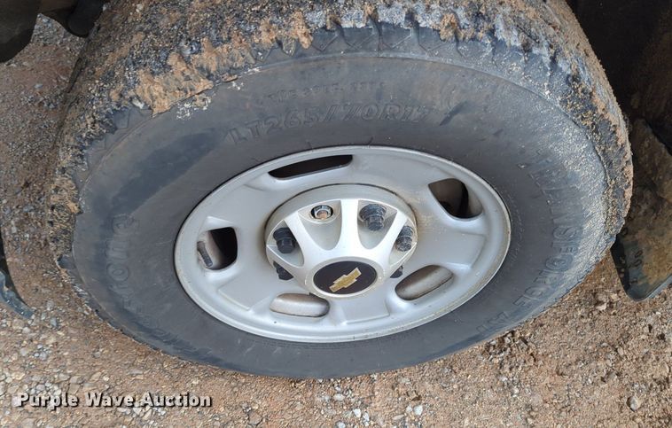 image for item KB9373 2015 Chevrolet Silverado 2500HD Crew Cab pickup truck