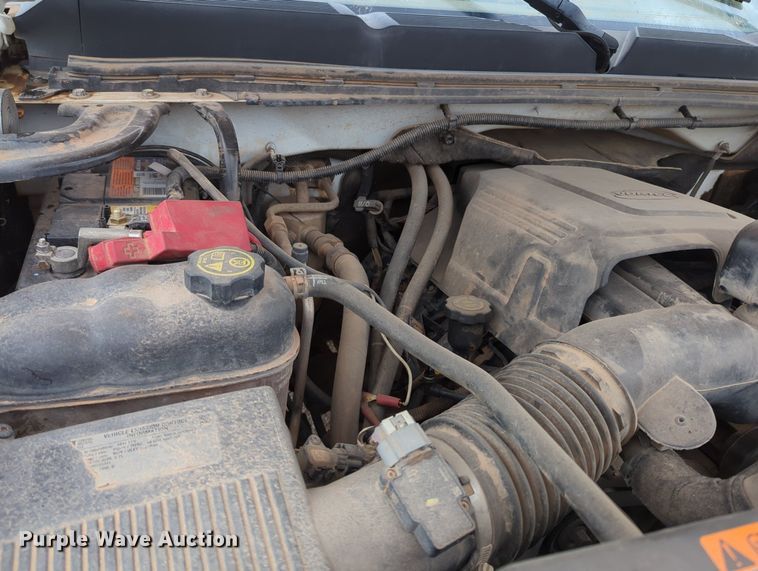 image for item KB9374 2014 Chevrolet Silverado 2500HD Crew Cab pickup truck