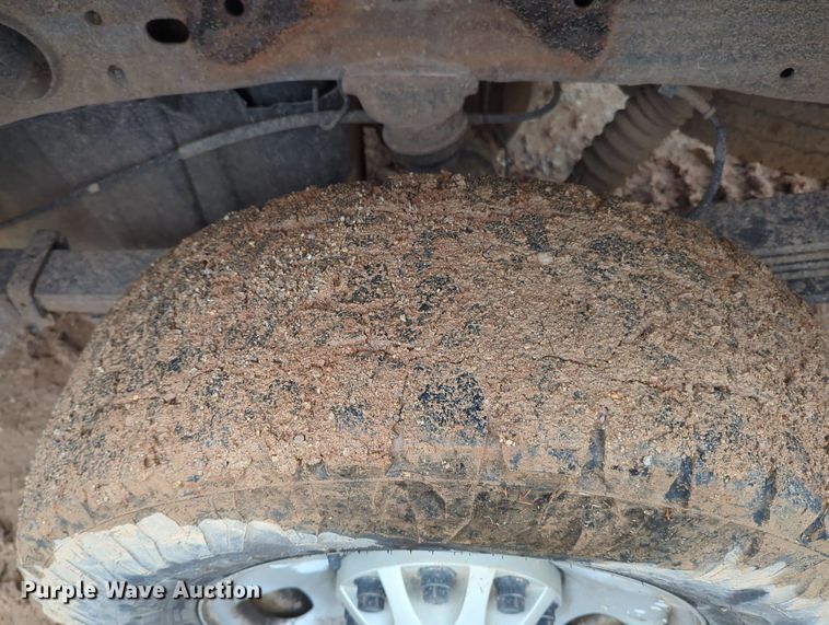 image for item KB9374 2014 Chevrolet Silverado 2500HD Crew Cab pickup truck