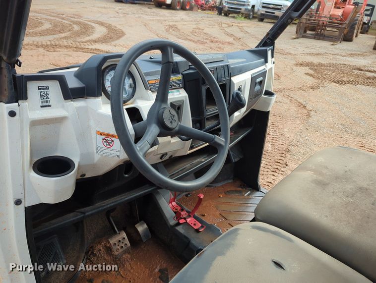 image for item KB9375 2015 Bobcat 3400XL utility vehicle