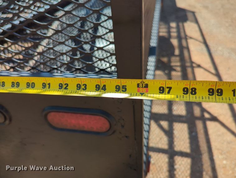 image for item KB9401 2006 Chevrolet C45E042  Crew Cab flatbed truck