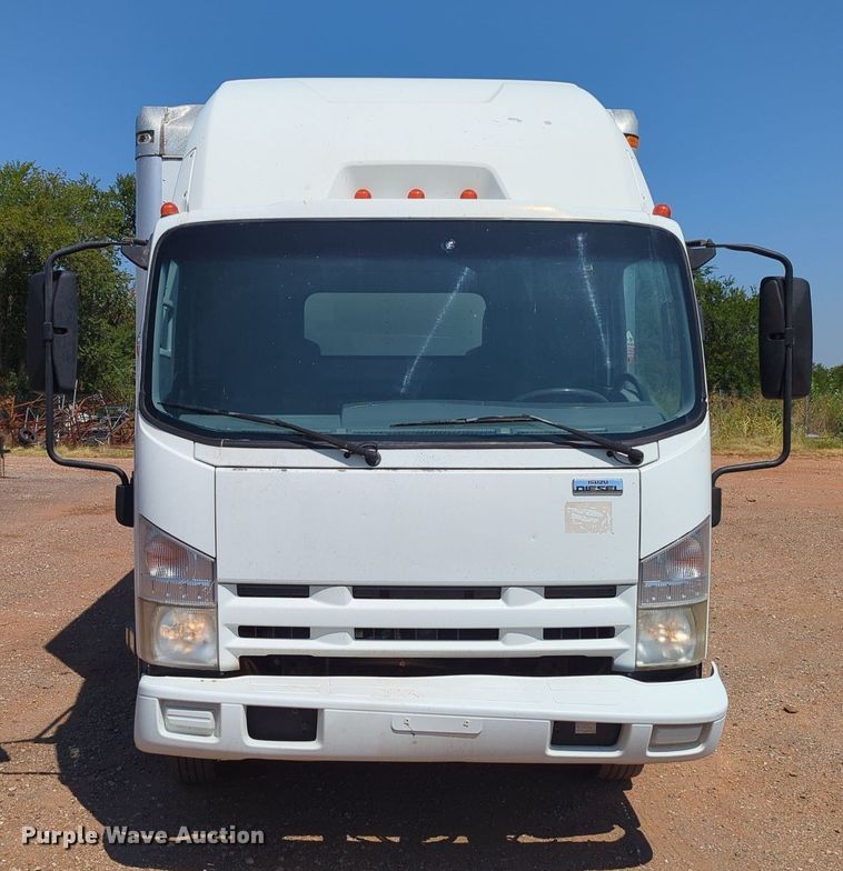 image for item KB9402 2011 Isuzu NPR  box truck