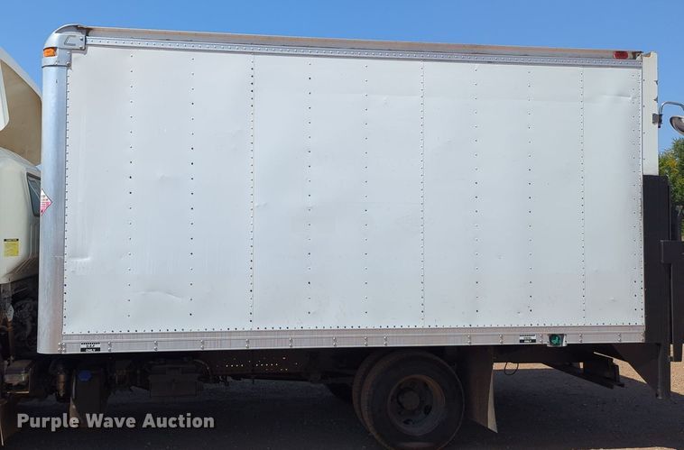 image for item KB9402 2011 Isuzu NPR  box truck