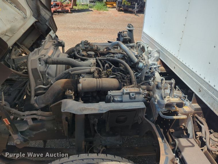 image for item KB9402 2011 Isuzu NPR  box truck