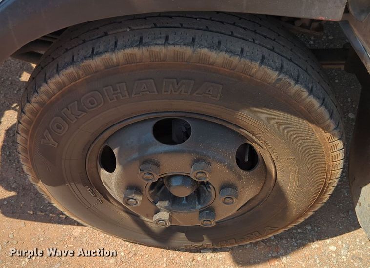 image for item KB9402 2011 Isuzu NPR  box truck