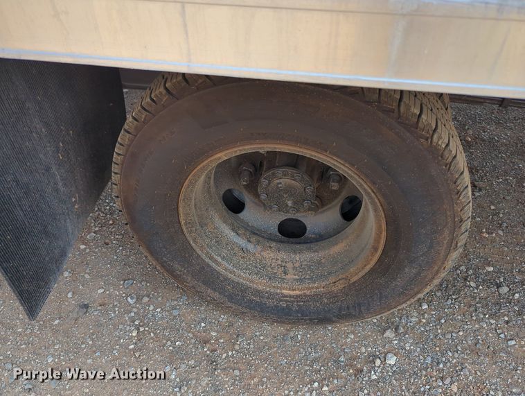 image for item KB9402 2011 Isuzu NPR  box truck