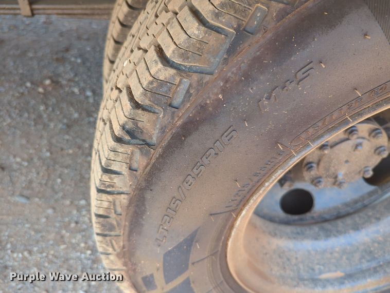 image for item KB9402 2011 Isuzu NPR  box truck