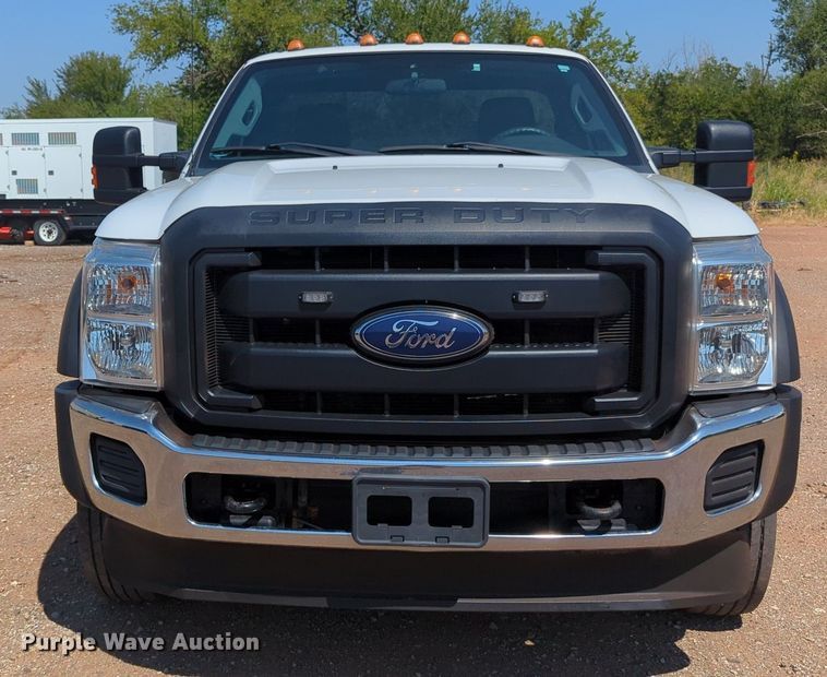 image for item KB9404 2016 Ford F550  truck cab and chassis