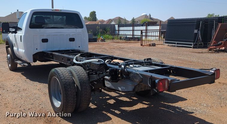 image for item KB9404 2016 Ford F550  truck cab and chassis