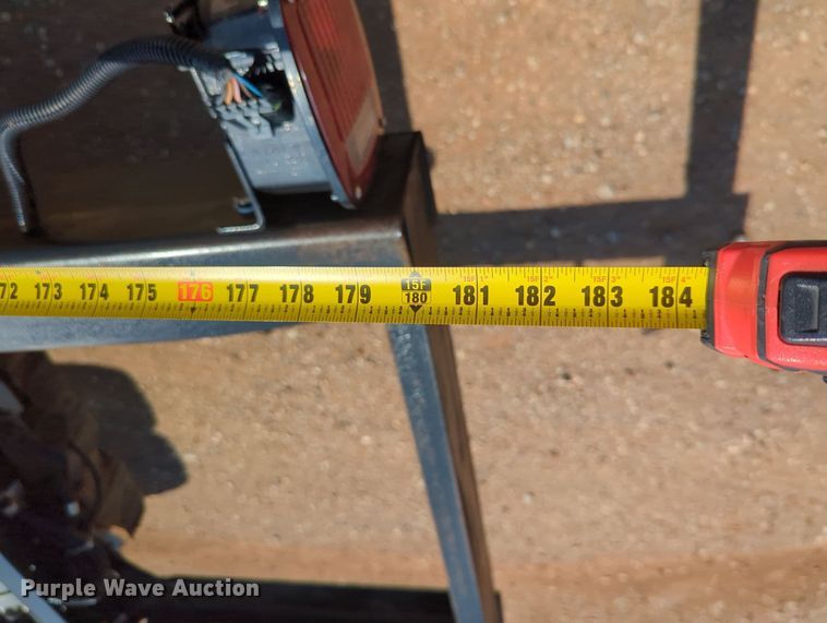 image for item KB9404 2016 Ford F550  truck cab and chassis