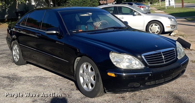 image for item KD9227 2000 Mercedes Benz S500