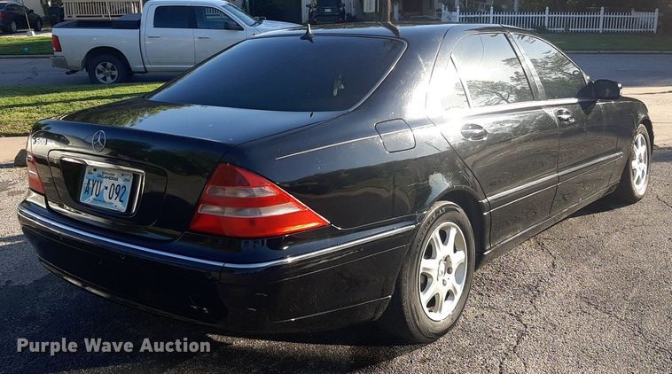 image for item KD9227 2000 Mercedes Benz S500