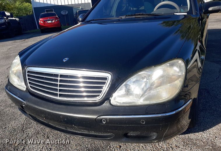 image for item KD9227 2000 Mercedes Benz S500