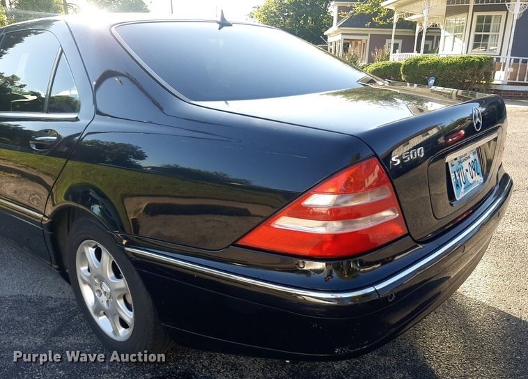 image for item KD9227 2000 Mercedes Benz S500
