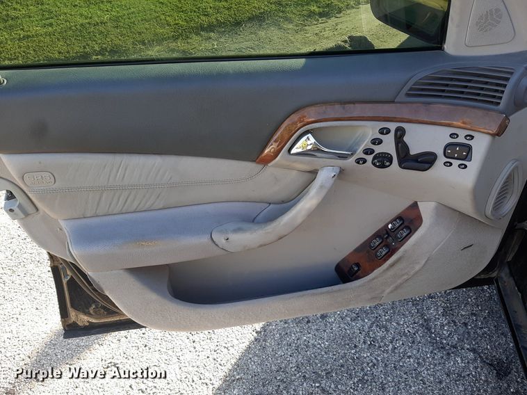 image for item KD9227 2000 Mercedes Benz S500