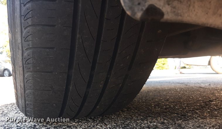 image for item KD9227 2000 Mercedes Benz S500