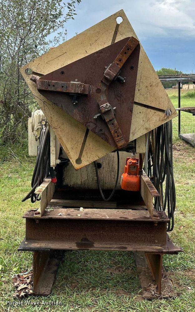 image for item KH9508 (2) welding positioners