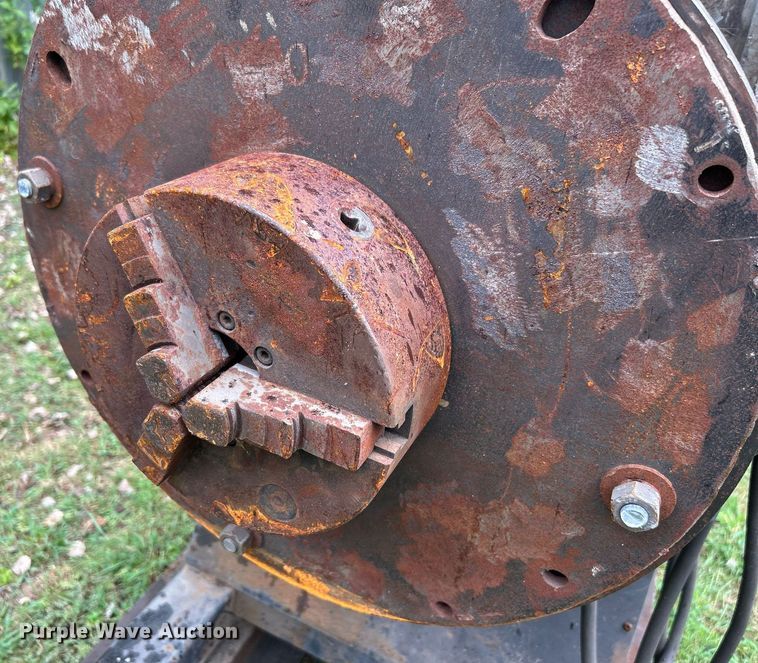 image for item KH9508 (2) welding positioners