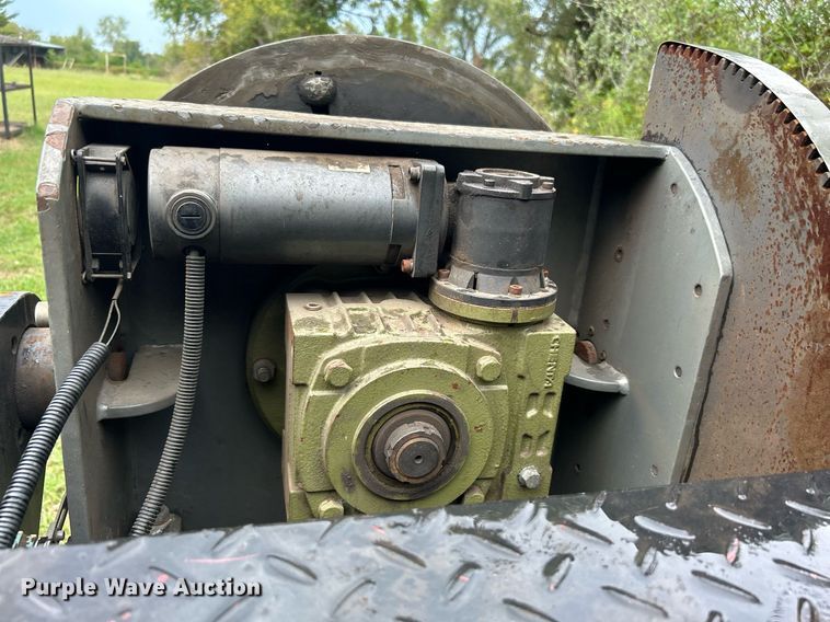 image for item KH9508 (2) welding positioners