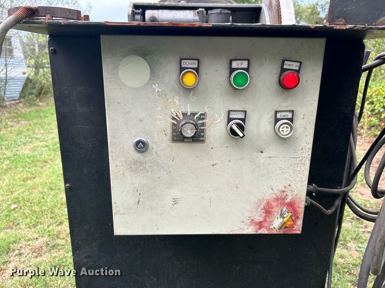 image for item KH9508 (2) welding positioners