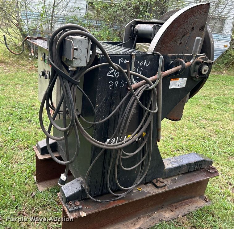 image for item KH9508 (2) welding positioners