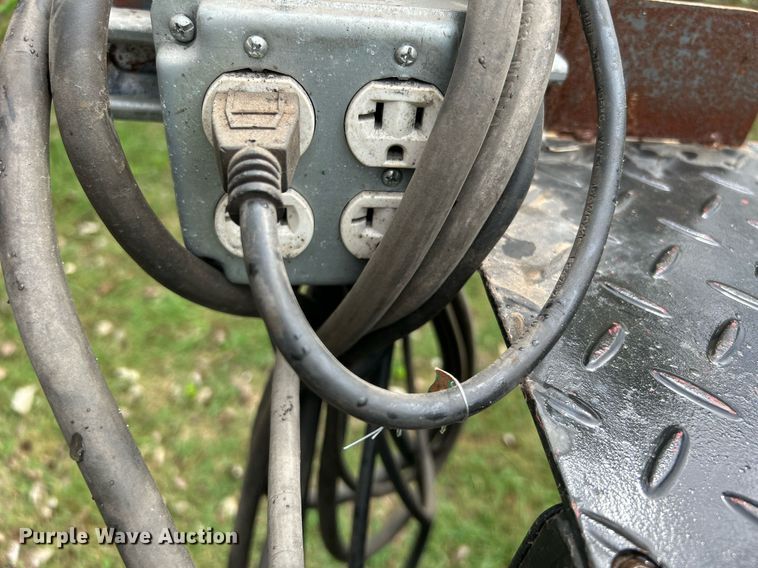 image for item KH9508 (2) welding positioners