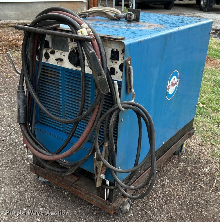 image for item KH9511 (2) Miller welder/generators