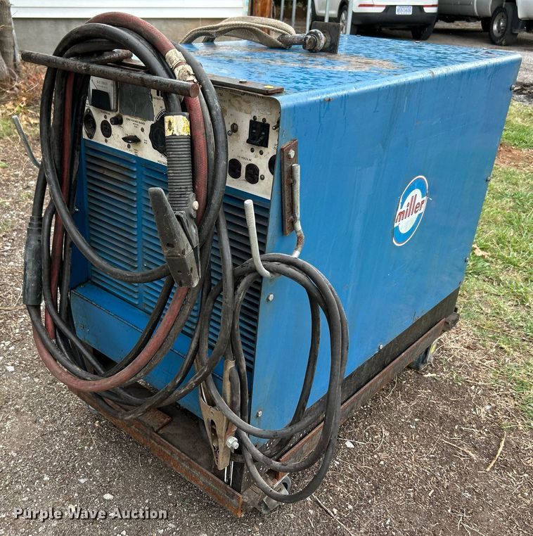 image for item KH9511 (2) Miller welder/generators