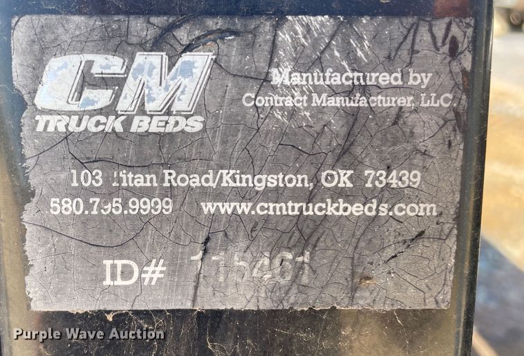 image for item KM9812 2015 Ford F350 Super Duty  Crew Cab flatbed pickup truck