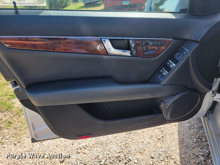 image for item KS9175 2011 Mercedes Benz C300