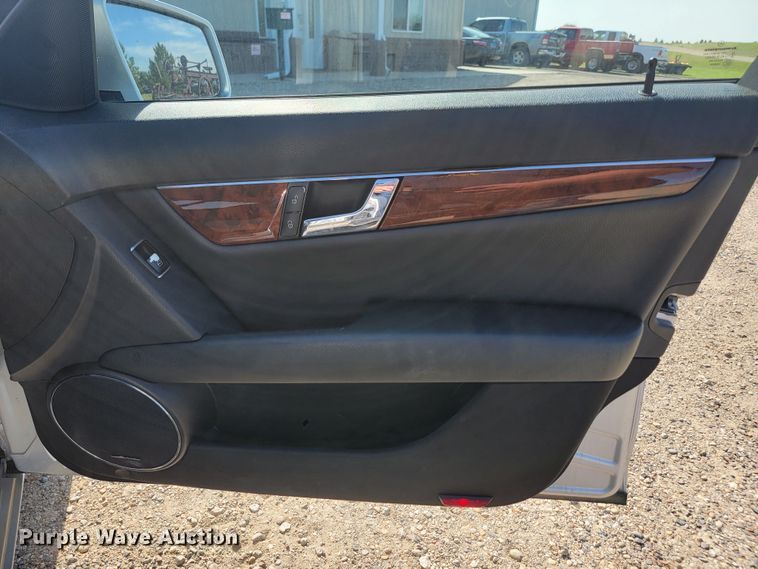 image for item KS9175 2011 Mercedes Benz C300