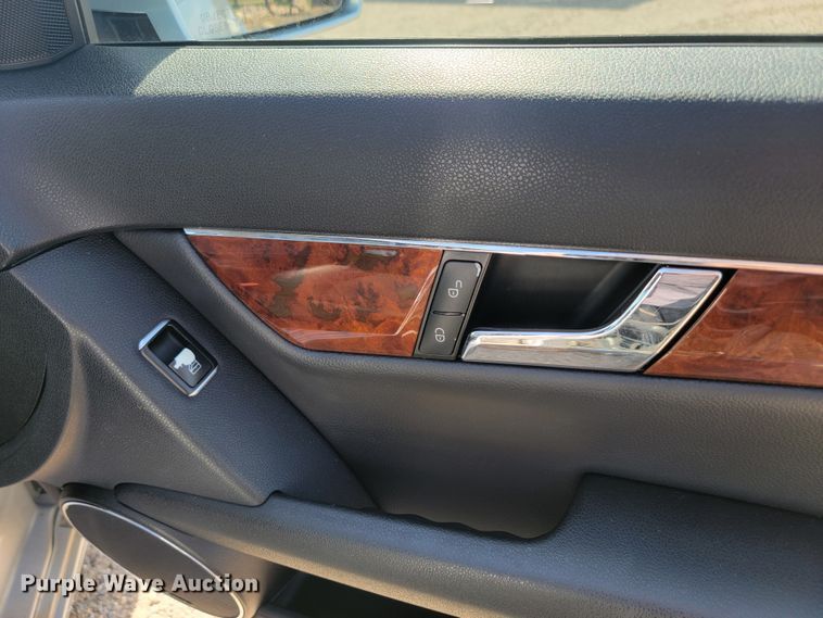 image for item KS9175 2011 Mercedes Benz C300