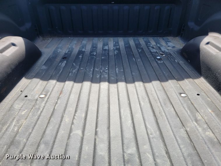 image for item KS9176 2003 Dodge Ram 2500  Quad Cab pickup truck