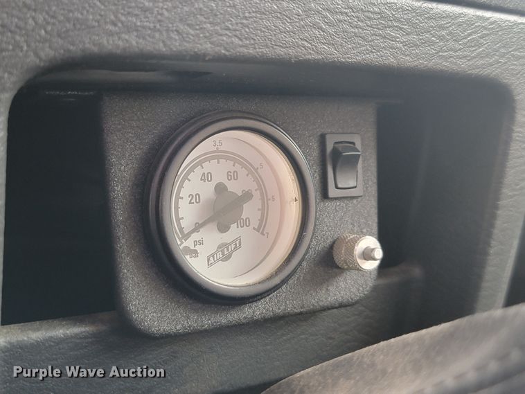 image for item KS9176 2003 Dodge Ram 2500  Quad Cab pickup truck