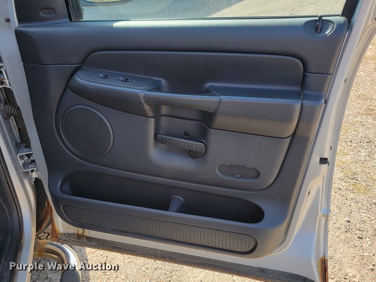 image for item KS9176 2003 Dodge Ram 2500  Quad Cab pickup truck