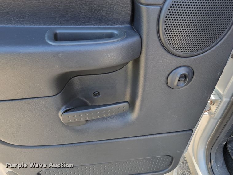 image for item KS9176 2003 Dodge Ram 2500  Quad Cab pickup truck