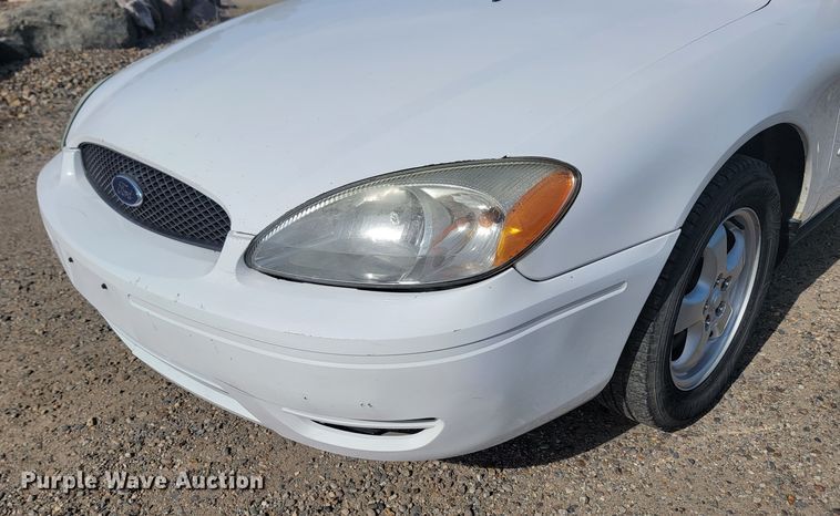 image for item KS9178 2006 Ford Taurus SE